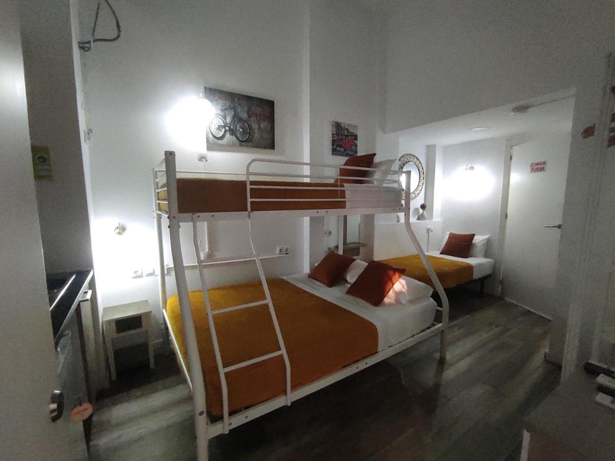Hostal Olozaga Alicante Esterno foto